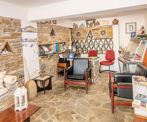 Didymes Studios Apartment Kionia